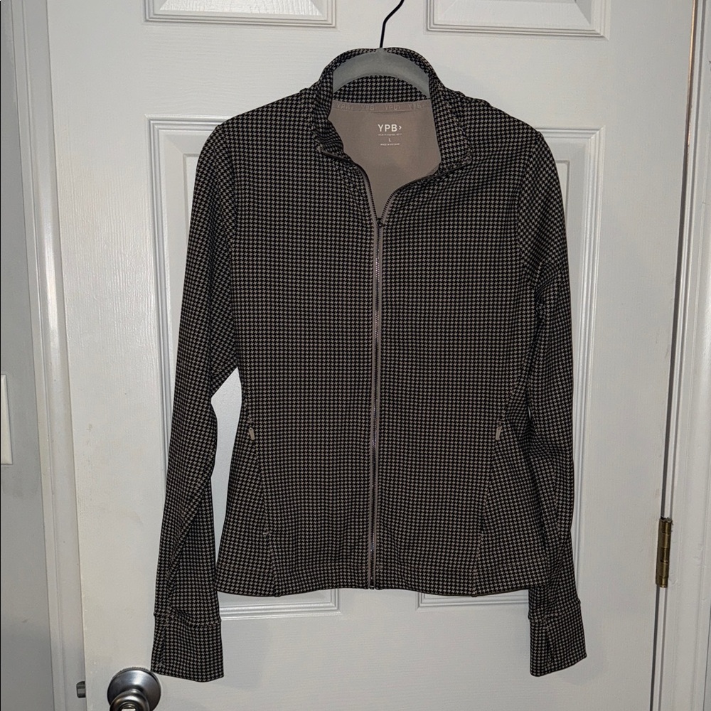 NWT Abercrombie Your Personal Best Houndstooth Athleisure Full Zip Jacket